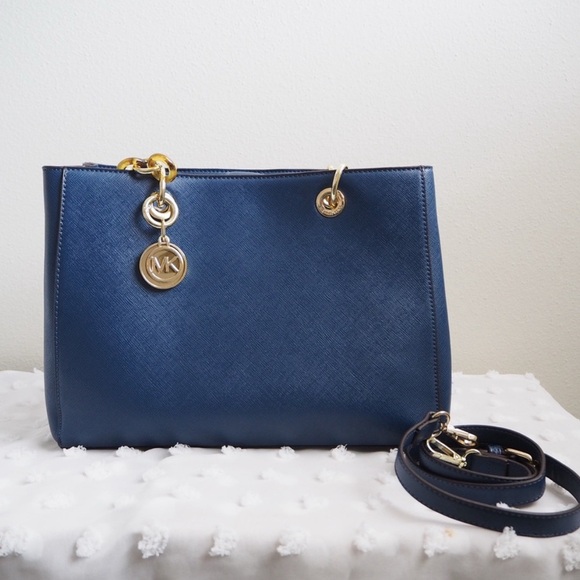 Michael Kors Navy Shoulder Bag with Gold Accents - Picture 1 of 11